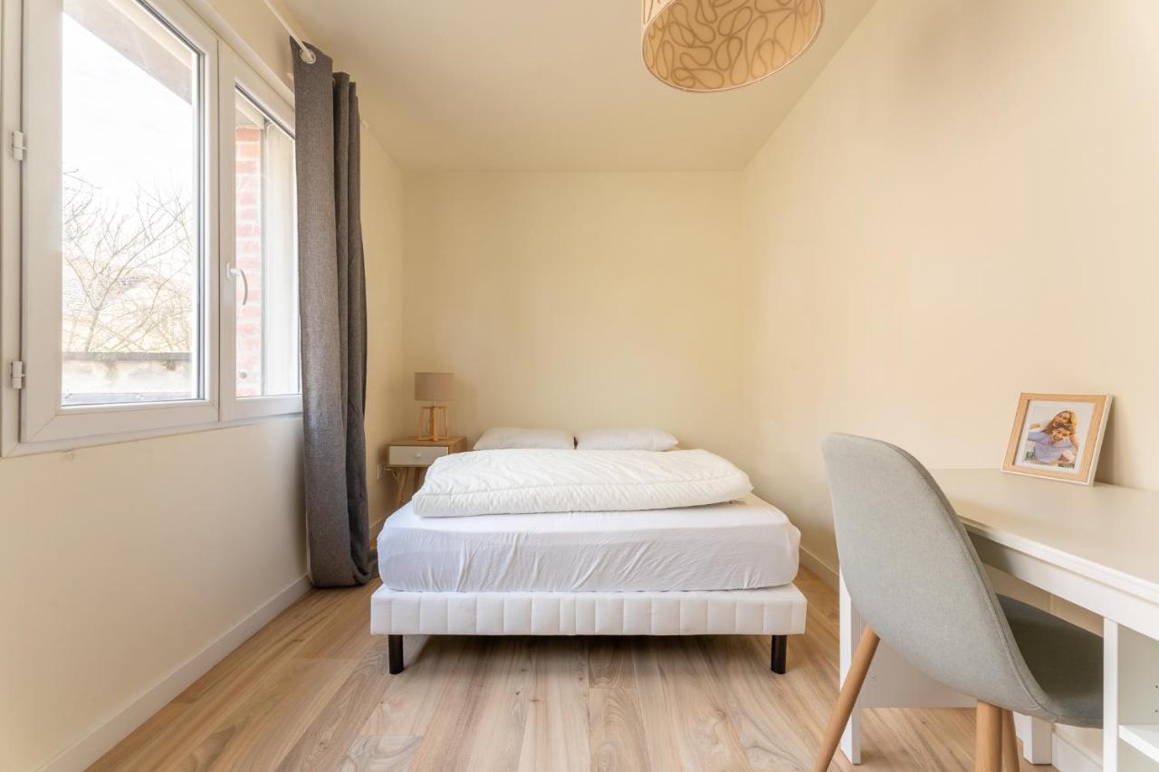 Le Classique - Appartement Elegant & Lumineux En Centre-Ville Дуе Екстериор снимка